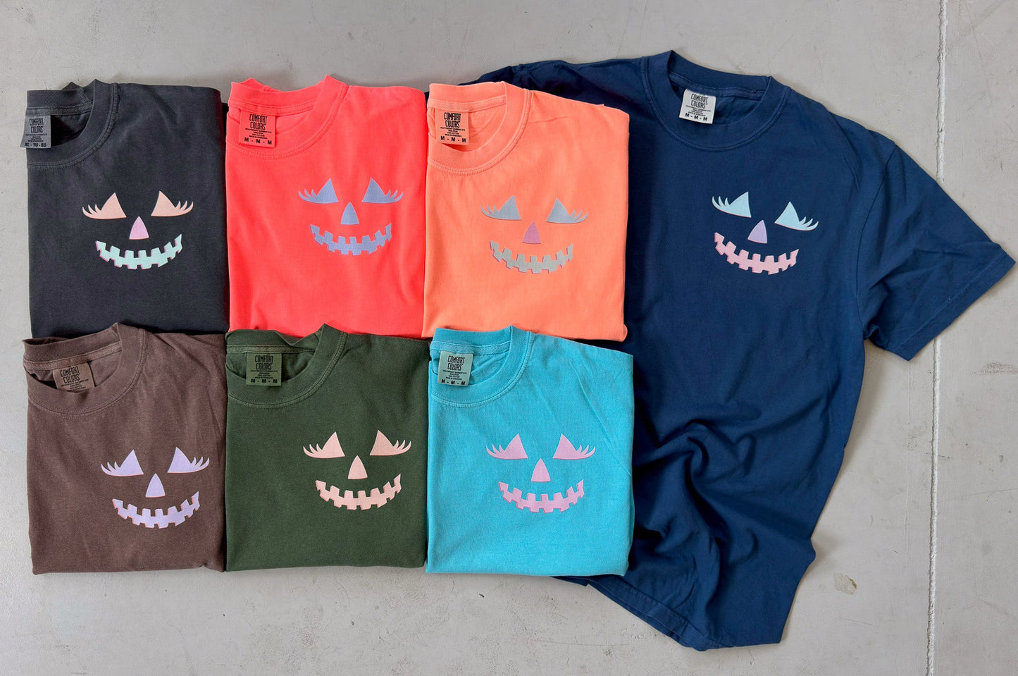 Cutie Jack-Oβ-Lanterns Halloween Tees